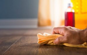I 3 consigli per pulire i mobili della cucina in legno – cucine padova Come sgrassare bene i pensili della cucina